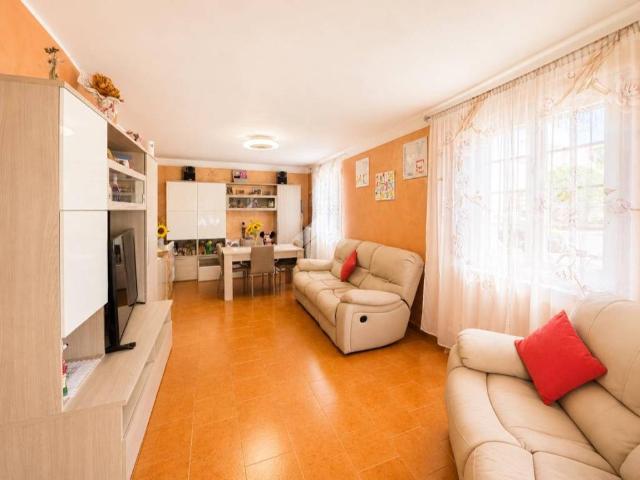 Villa Indipendente in vendita a Unione Montana di Comuni delle Valli di Lanzo, Ceronda e Casternone, Piemonte