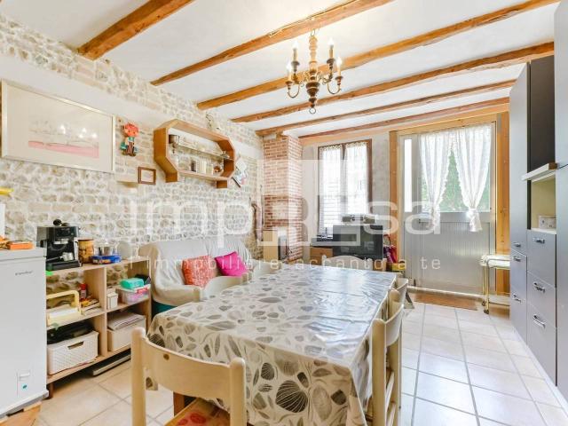 Villa Indipendente in vendita a Godega di Sant'Urbano, Bibano