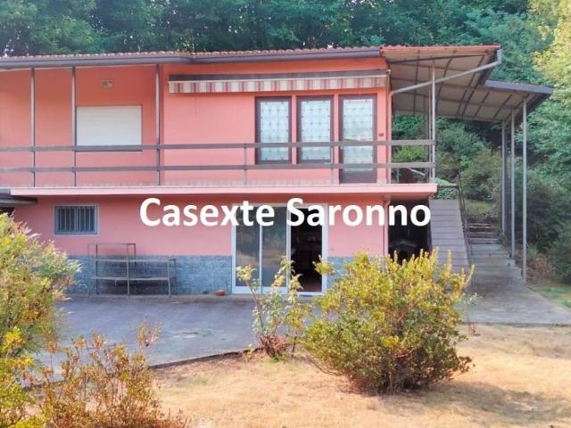 Villa Indipendente in vendita a Golasecca, Varese