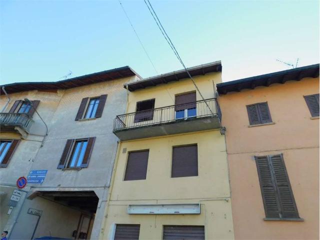 Villa Indipendente in vendita a Golasecca, Varese