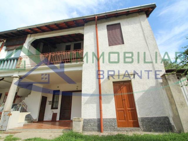 Villa Indipendente in vendita a Golasecca, Varese