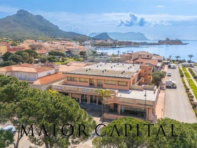 Villa Indipendente in vendita a Baia Caddinas, Golfo Aranci
