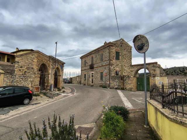 Villa Indipendente in vendita a Gonnostramatza, Sardigna/Sardegna