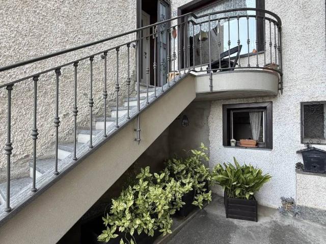 Villa Indipendente in vendita a Comunità montana della Valchiavenna, Gordona