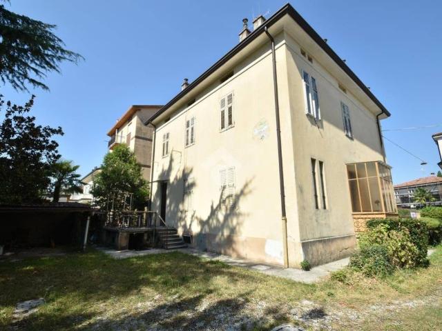 Villa Indipendente in vendita a Gorizia, Friuli-Venezia Giulia