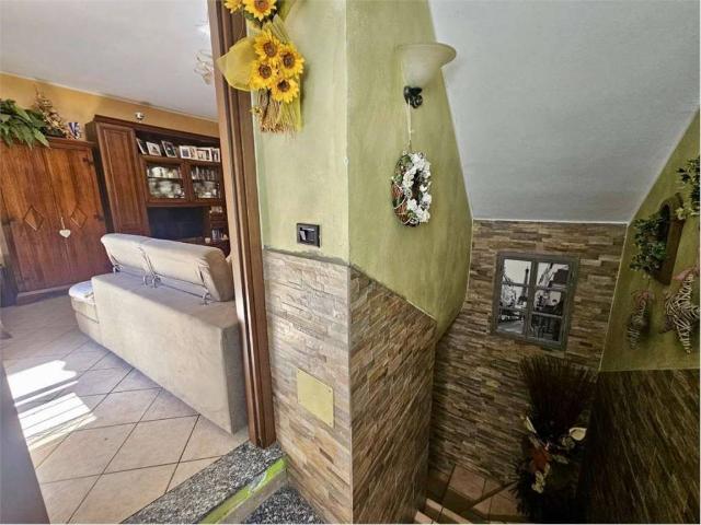 Villa Indipendente in vendita a Gorla Maggiore, Lombardia
