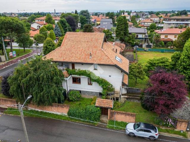 Villa Indipendente in vendita a Prospiano, Gorla Minore