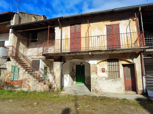 Villa Indipendente in vendita a Gornate Olona, Lombardia