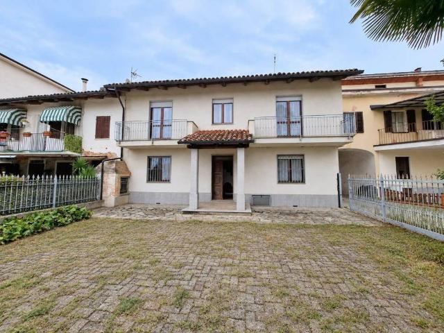Villa Indipendente in vendita a San Pietro, Govone