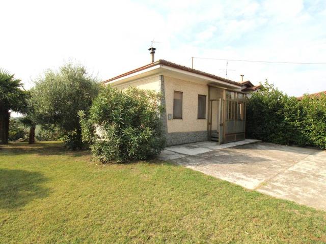 Villa Indipendente in vendita a Piemonte, Cuneo