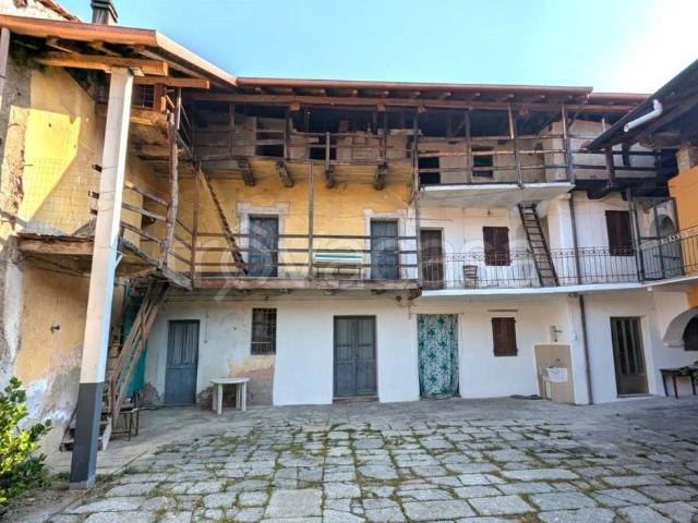 Villa Indipendente in vendita a Piemonte, Novara