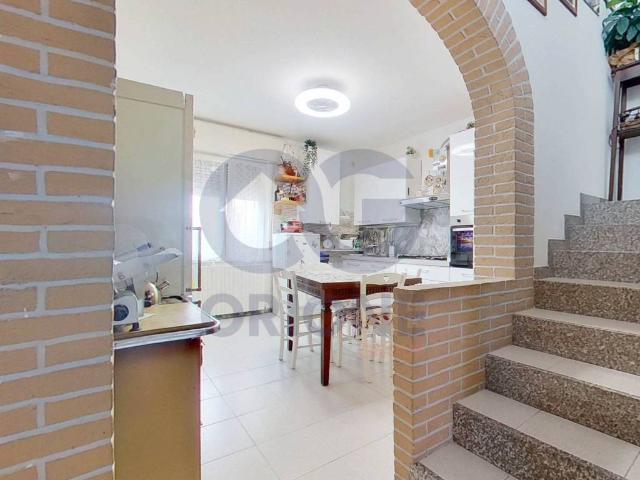 Villa Indipendente in vendita a Santo Stefano, Marche