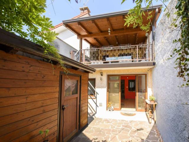 Villa Indipendente in vendita a Gradisca d'Isonzo, Gradisca d'Isonzo / Gardiscje