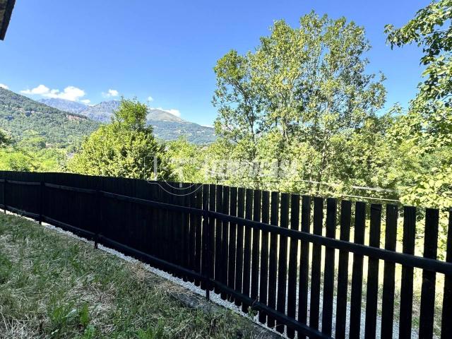 Villa Indipendente in vendita a Piemonte, Biella