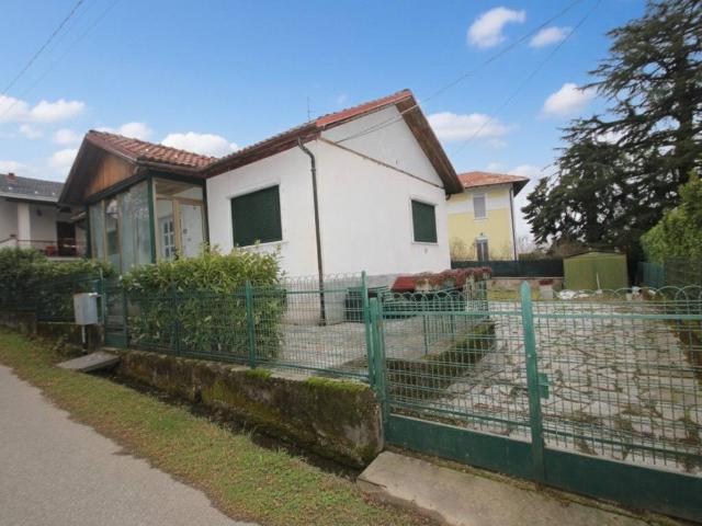 Villa Indipendente in vendita a Piemonte, Biella