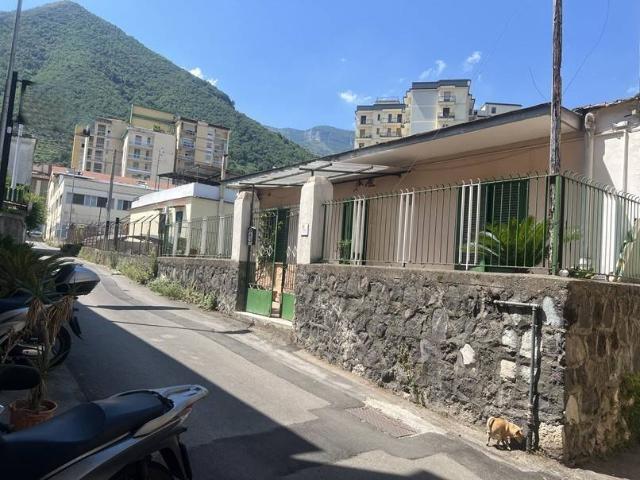 Villa Indipendente in vendita a Gragnano, Campania