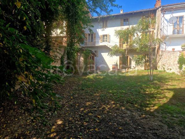 Villa Indipendente in vendita a Grana Monferrato, Asti