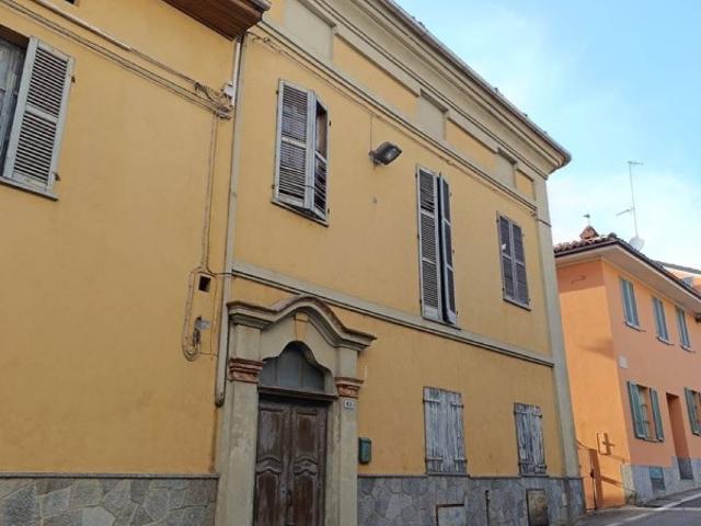 Villa Indipendente in vendita a Grana Monferrato, Asti