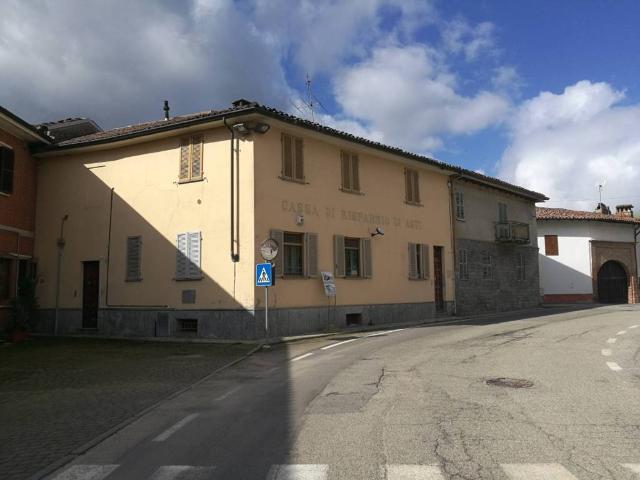 Villa Indipendente in vendita a Grana Monferrato, Asti