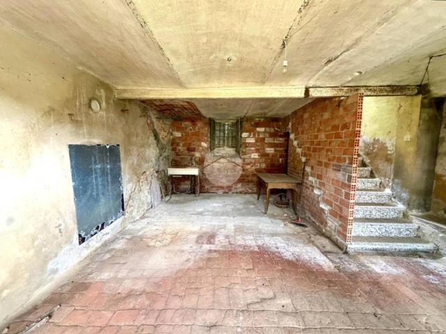 Villa Indipendente in vendita a Piemonte, Asti