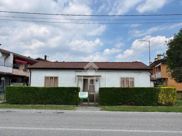 Villa Indipendente in vendita a Granze, Veneto