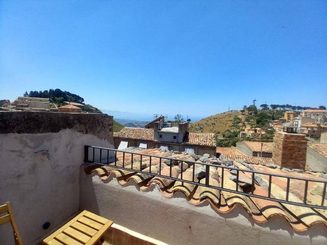 Villa Indipendente in vendita a Gratteri, Sicilia