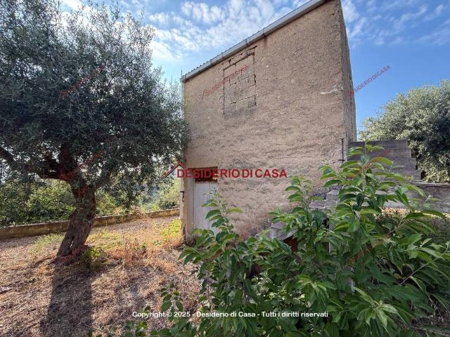 Villa Indipendente in vendita a Gratteri, Sicilia