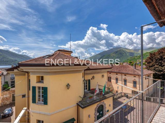Villa Indipendente in vendita a Gravedona ed Uniti, Gravedona
