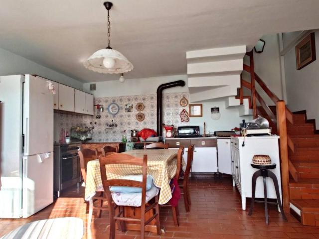 Villa Indipendente in vendita a Grezzana, Veneto