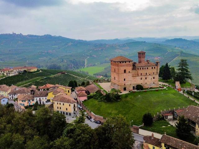 Villa Indipendente in vendita a Piemonte, Cuneo