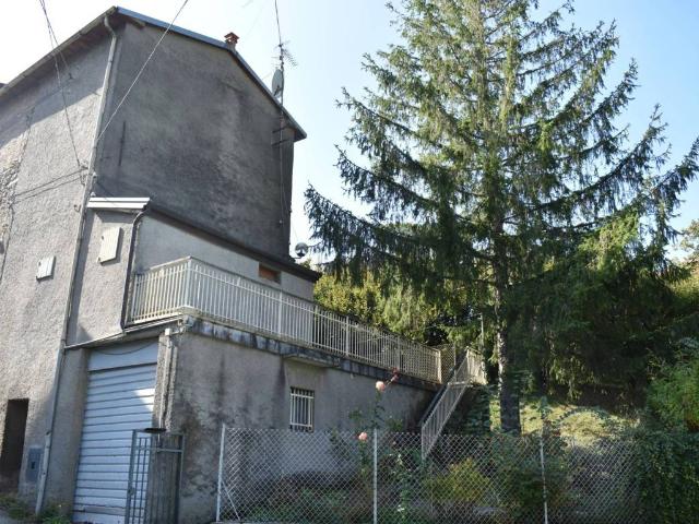 Villa Indipendente in vendita a Unione dell'Appennino Bolognese, Grizzana Morandi