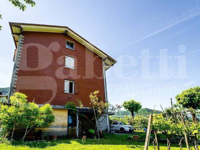 Villa Indipendente in vendita a Unione dell'Appennino Bolognese, Grizzana Morandi
