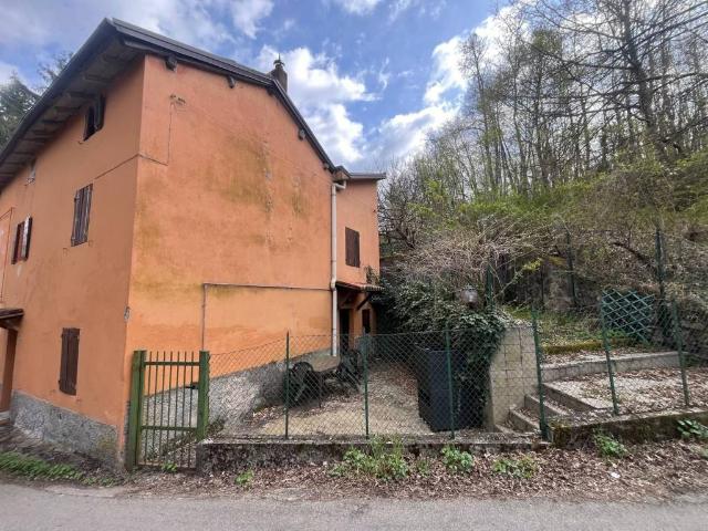 Villa Indipendente in vendita a Unione dell'Appennino Bolognese, Grizzana Morandi