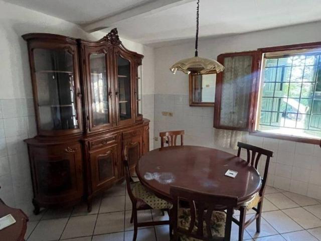 Villa Indipendente in vendita a Carviano, Grizzana Morandi