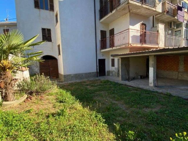 Villa Indipendente in vendita a Piemonte, Alessandria