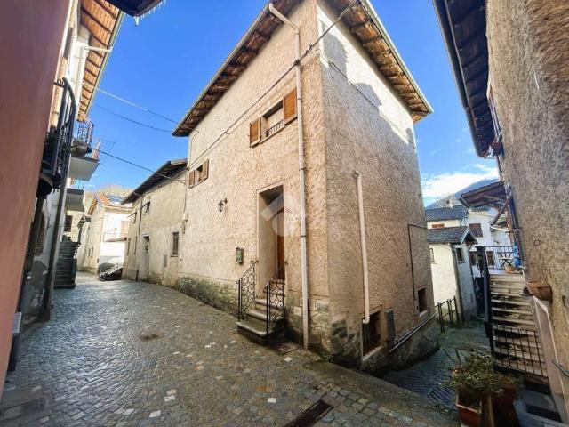 Villa Indipendente in vendita a Piemonte, Alessandria
