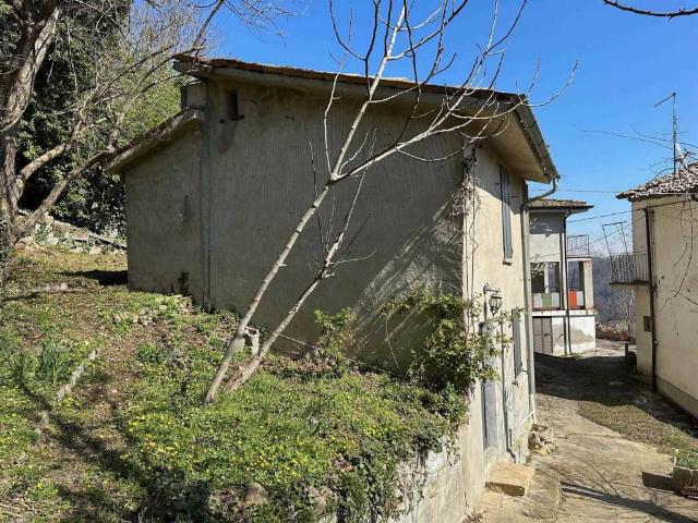Villa Indipendente in vendita a Gropparello, Reggio Emilia