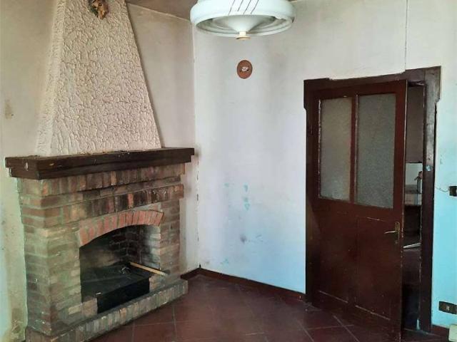 Villa Indipendente in vendita a Gropparello, Reggio Emilia