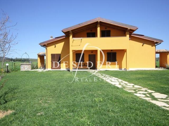 Villa Indipendente in vendita a Le Stiacciole, Monte Argentario