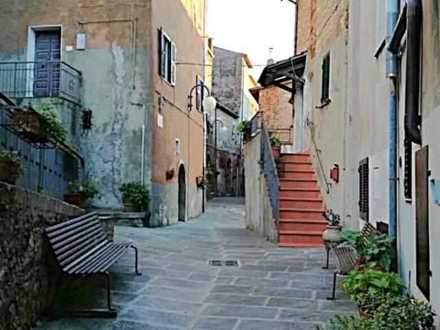 Villa Indipendente in vendita a Centro, Monte Argentario