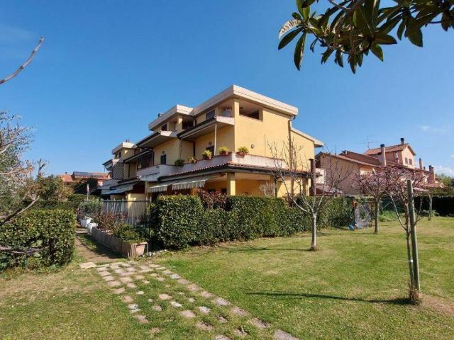 Villa Indipendente in vendita a Principina Terra, Monte Argentario