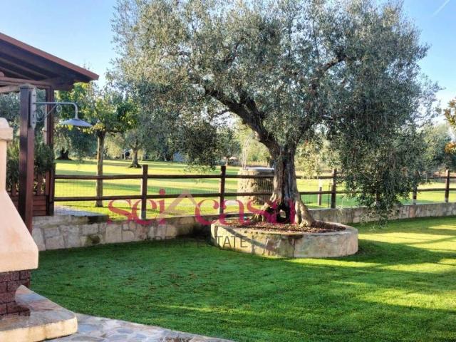 Villa Indipendente in vendita a Enaoli, Monte Argentario