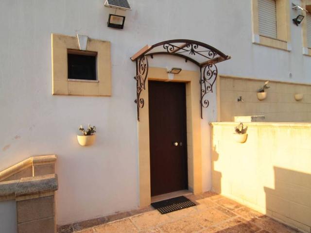 Villa Indipendente in vendita a Puglia, Taranto