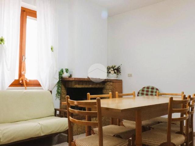 Villa Indipendente in vendita a Montesecco, Marche