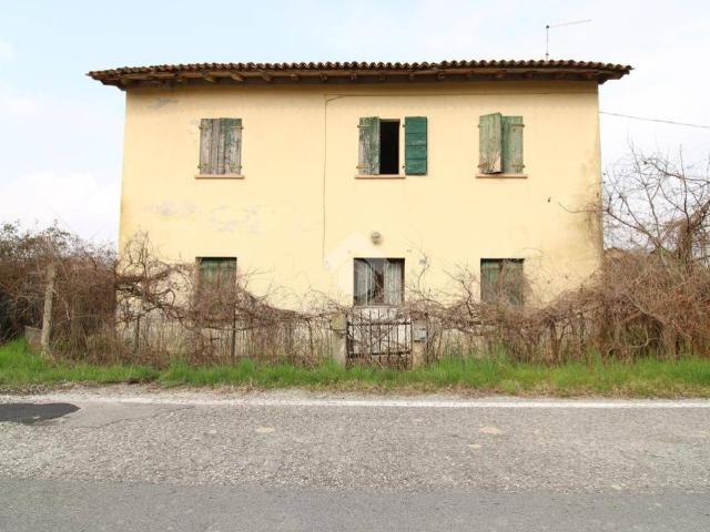 Villa Indipendente in vendita a Gruaro, Veneto