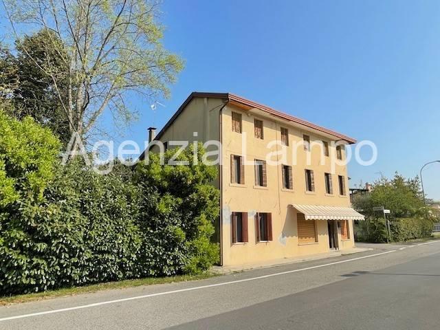 Villa Indipendente in vendita a Gruaro, Veneto
