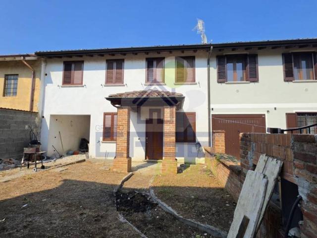 Villa Indipendente in vendita a Grumello Cremonese Ed Uniti, Grumello Cremonese ed Uniti