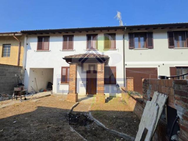 Villa Indipendente in vendita a Grumello Cremonese Ed Uniti, Grumello Cremonese ed Uniti