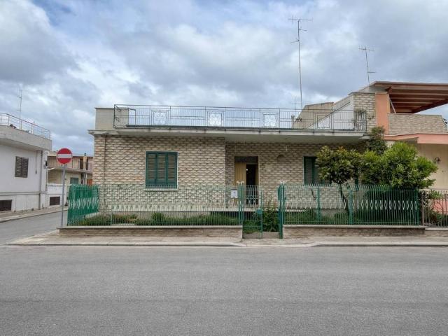 Villa Indipendente in vendita a Puglia, Bari