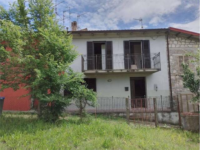 Villa Indipendente in vendita a Gualdo Cattaneo, Umbria
